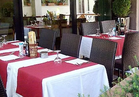 Numi & Medusa チェゼナーティコ