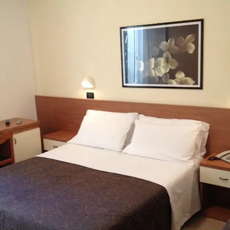 Hotel Numi & Medusa 3*