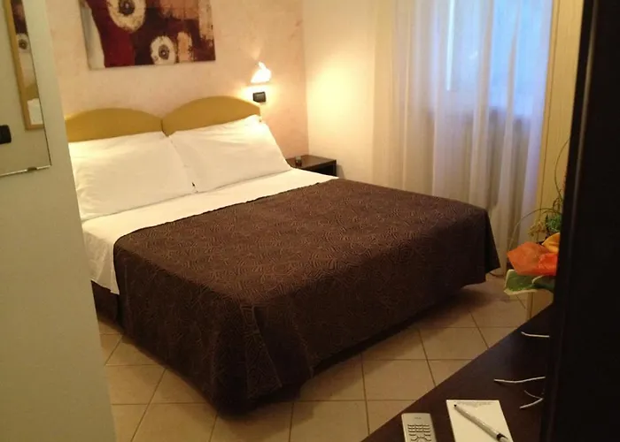 Numi & Medusa 3* Чезенатико